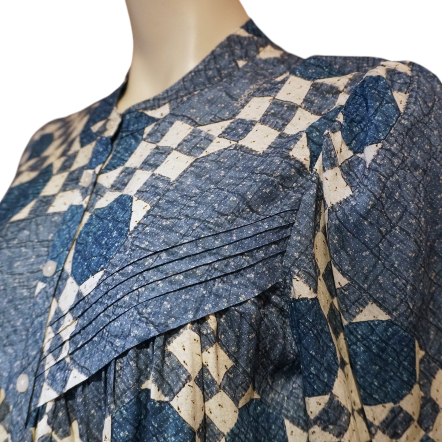 Quilted Print Mesh Blouse