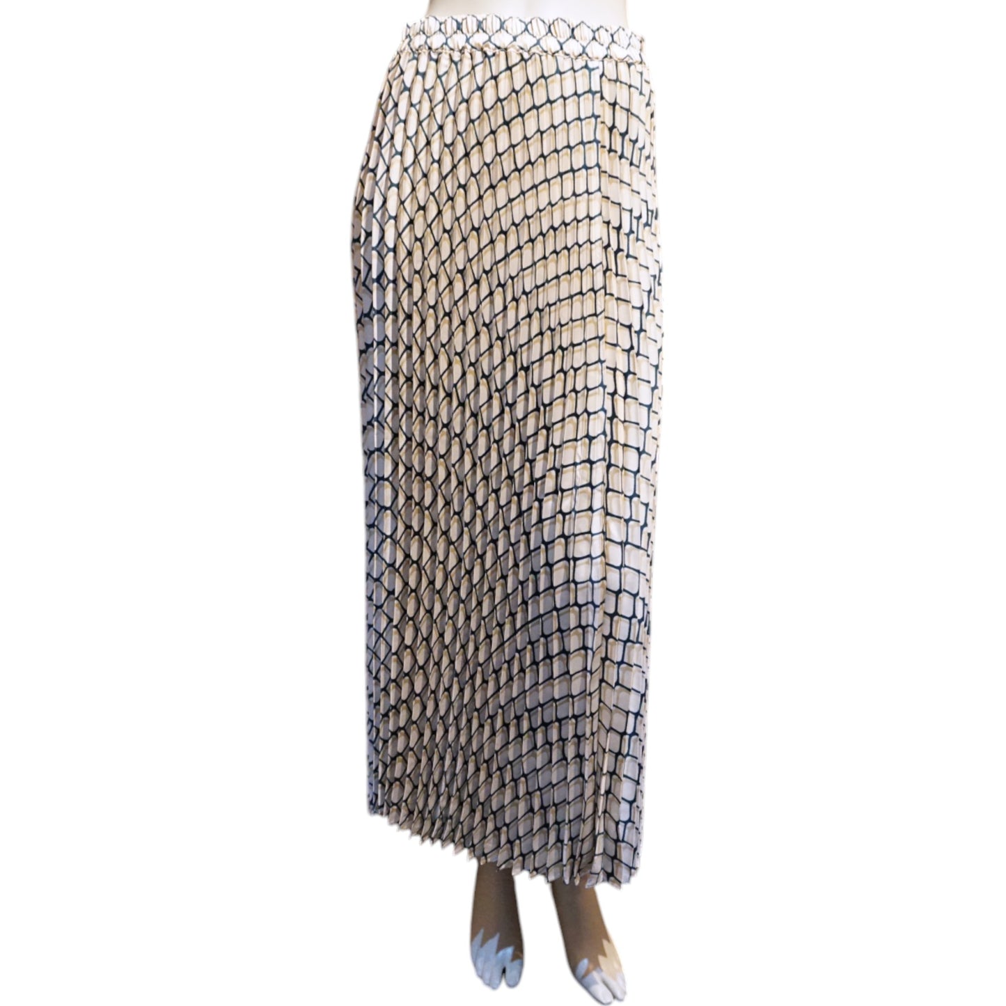 Maxi Print Pleated Skirt