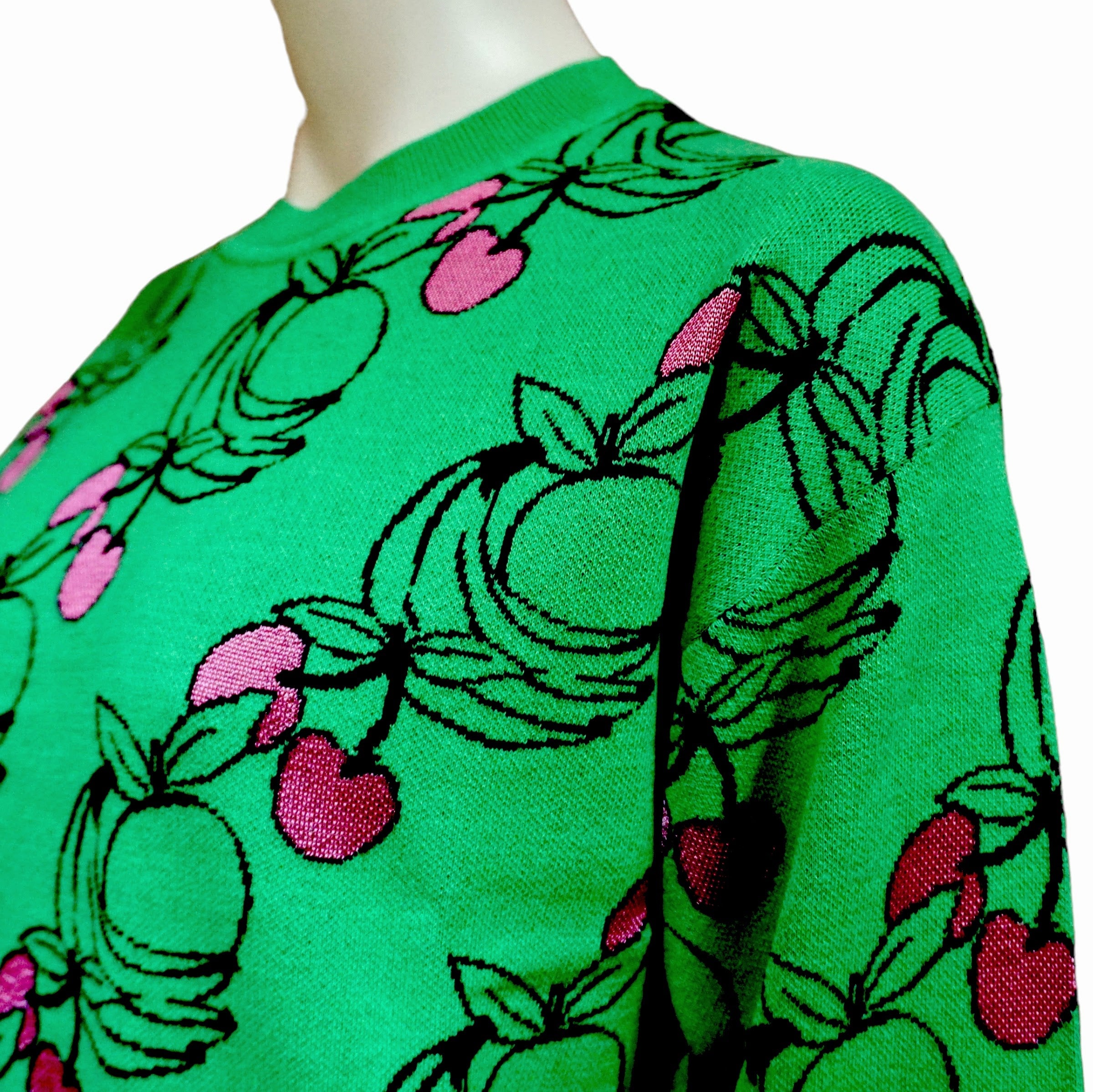 Fruit Print Sweater Boutique HANAYA